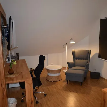 Ferienwohnung Warum Ins 2,5